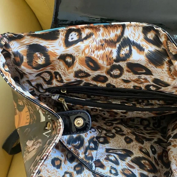 Animal  print pattern leather backpack - Picture 8 of 8